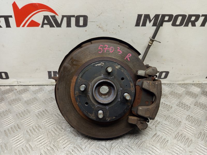 Ступица TOYOTA PASSO KGC30 1KR-FE 2010-2014 передний правый 529185