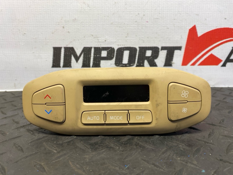 Блок управления климат-контролем KIA CARNIVAL YP D4HB 2014-2018 529848 Блок управления климат-контролем KIA CARNIVAL YP D4HB 2014-2018 529848