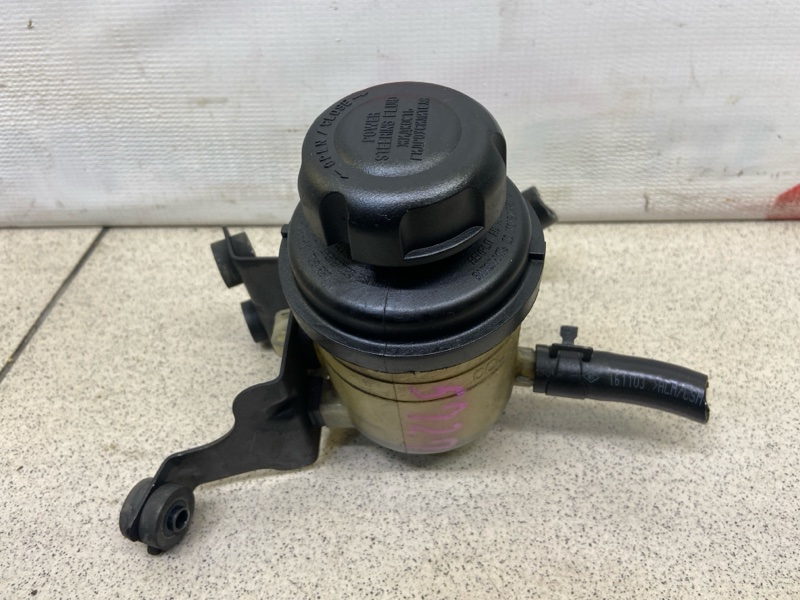 Бачок гидроусилителя руля KIA CARNIVAL YP D4HB 2014-2018 530331