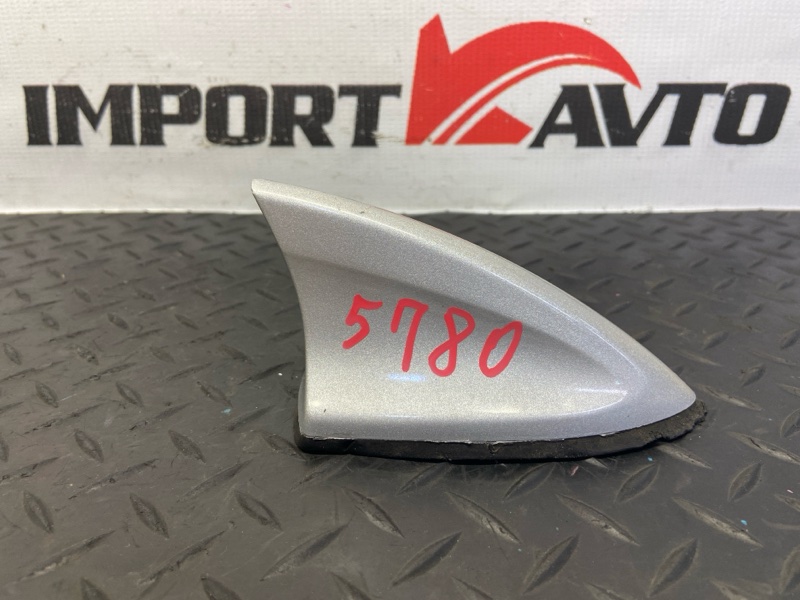 Антенна CHEVROLET CRUZE J300 F16D4 2008-2012 530764 Антенна CHEVROLET CRUZE J300 F16D4 2008-2012 530764