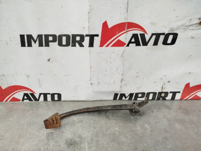 Педаль сцепления LADA 2109 21090 21083 1991-2006 532649 Педаль сцепления LADA 2109 21090 21083 1991-2006 532649