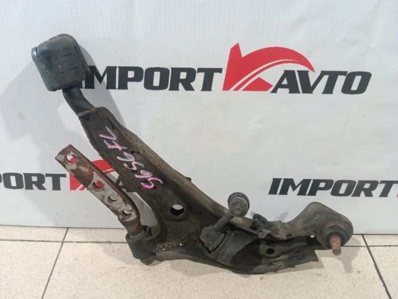 Рычаг подвески NISSAN BASSARA JU30 KA24DE 1999-2003 передний левый 537888