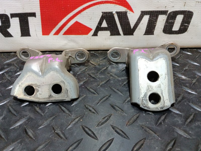 Петля двери NISSAN MARCH AK12 CR12DE 2007-2010 передний левый 543694