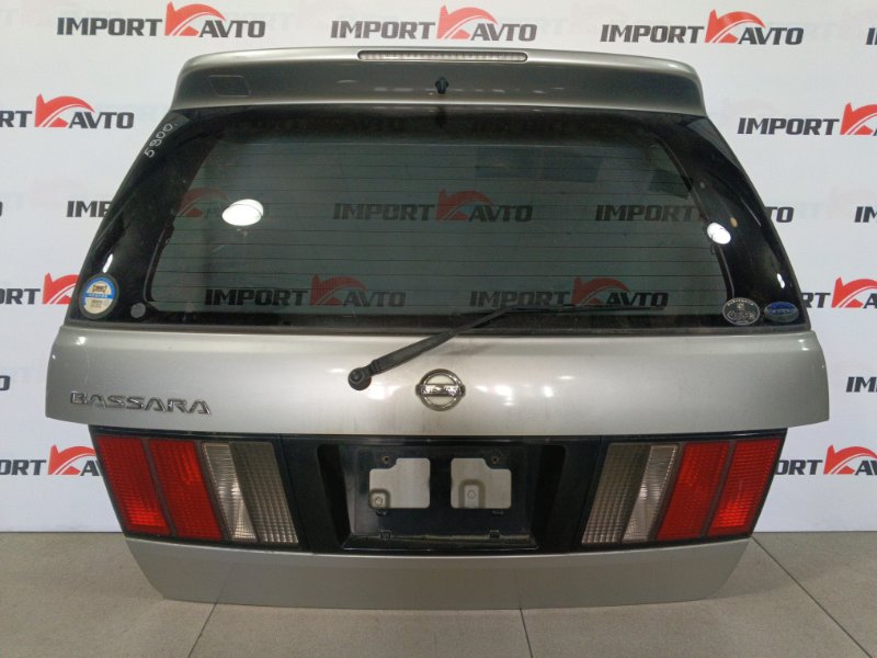 Дверь багажника NISSAN BASSARA JTU30 QR25DE 1999-2003 547480