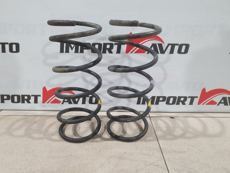 Пружина NISSAN BASSARA JTU30 QR25DE 1999-2003 задний 547862