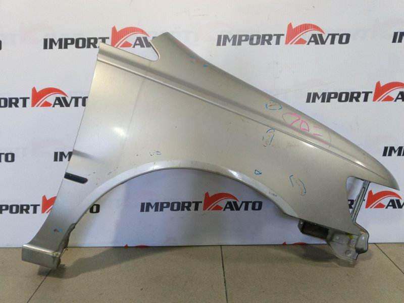 Крыло NISSAN BASSARA JTU30 QR25DE 1999-2003 передний правый 548104