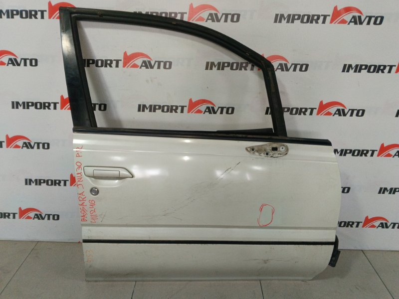 Дверь NISSAN BASSARA JNU30 KA24DE 1999-2003 передний правый 411246