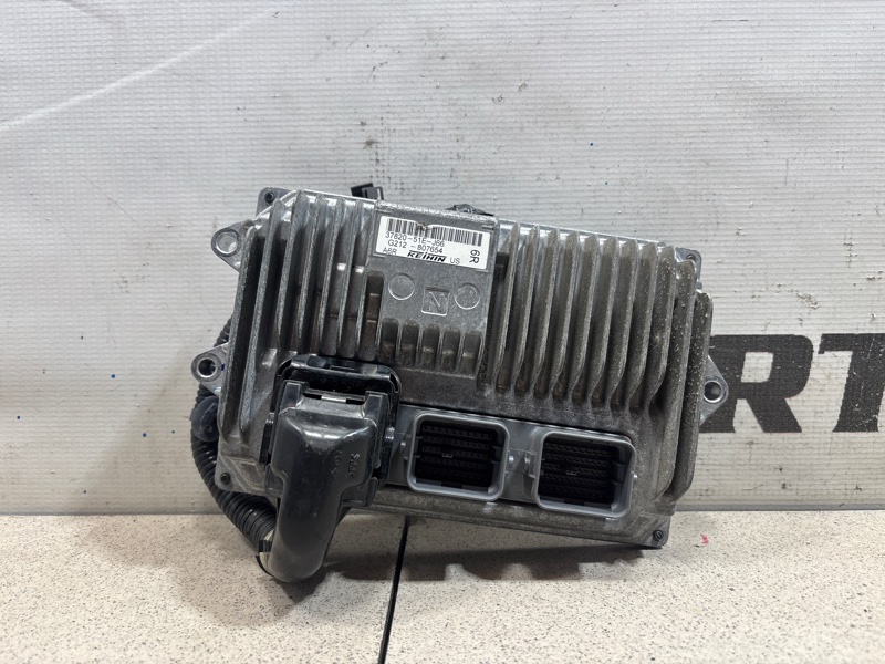 Блок управления двигателя HONDA VEZEL RU3 LEB 2013-2018 550430