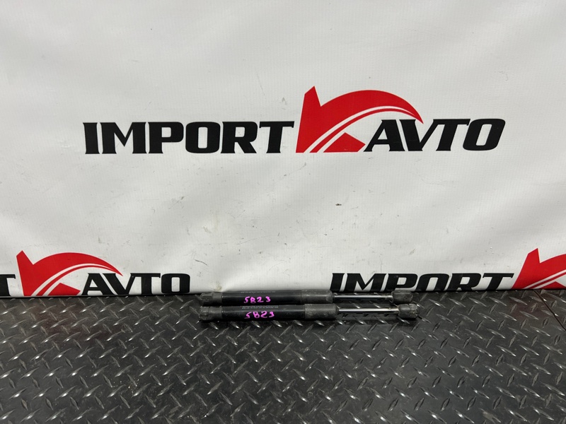 амортизатор капота GENESIS GV80 JK1 G4KR 2020-... 555927