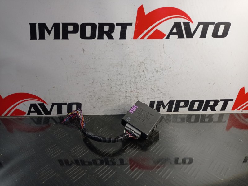 Блок управления светом LEXUS RX300 MCU15L 1MZ-FE 2000-2003 556136 Блок управления светом LEXUS RX300 MCU15L 1MZ-FE 2000-2003 556136