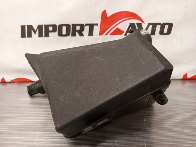 Блок предохранителей SUBARU LEVORG VM4 FB16E 2014-2017 557373