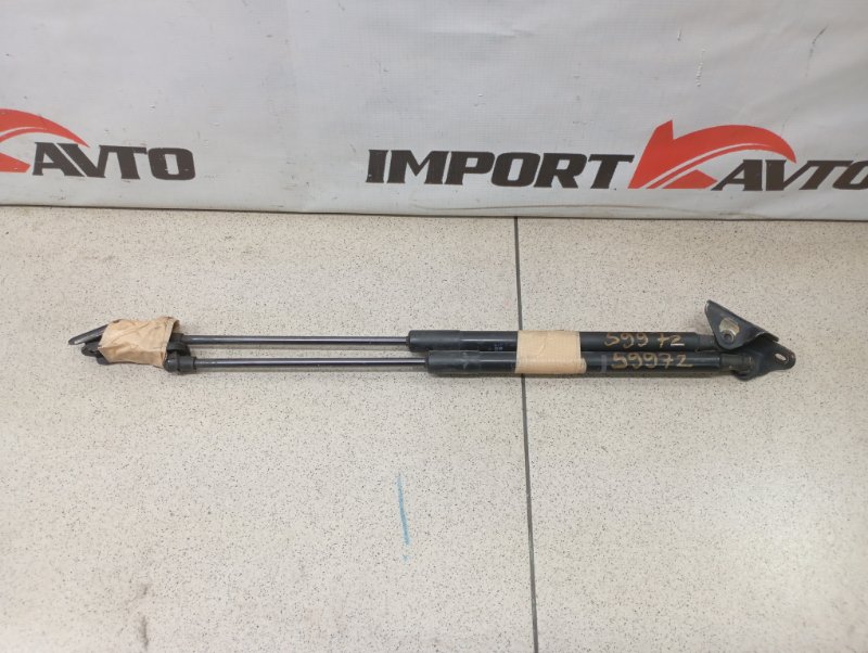 Амортизатор задней двери TOYOTA WISH ZGE20G 2ZR-FAE 2009-2012 560167