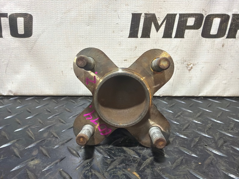 Ступица TOYOTA PASSO KGC30 1KR-FE 2010-2014 задний 570898