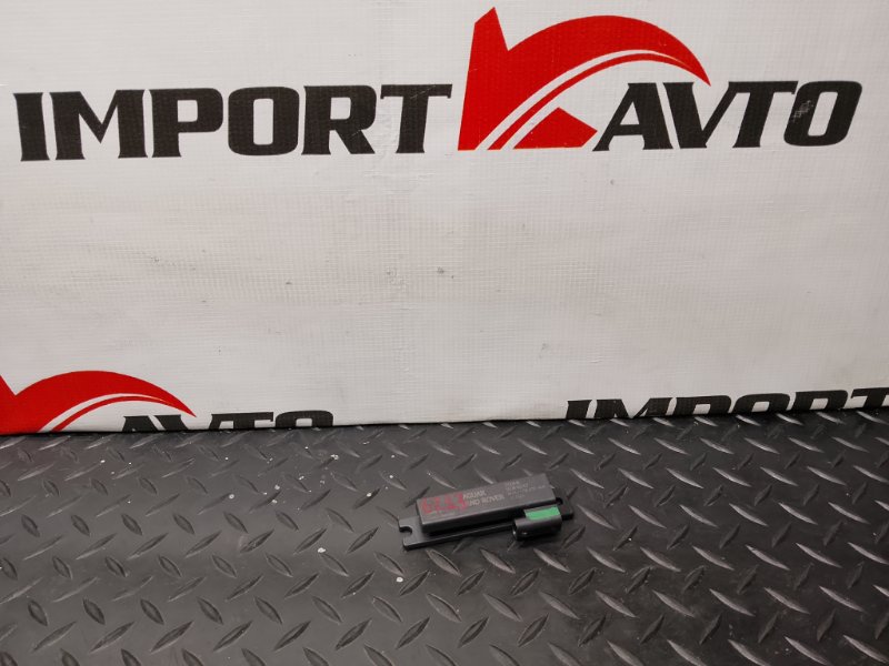 Антенна LAND ROVER RANGE ROVER L405 448DT 2012-2017 579236