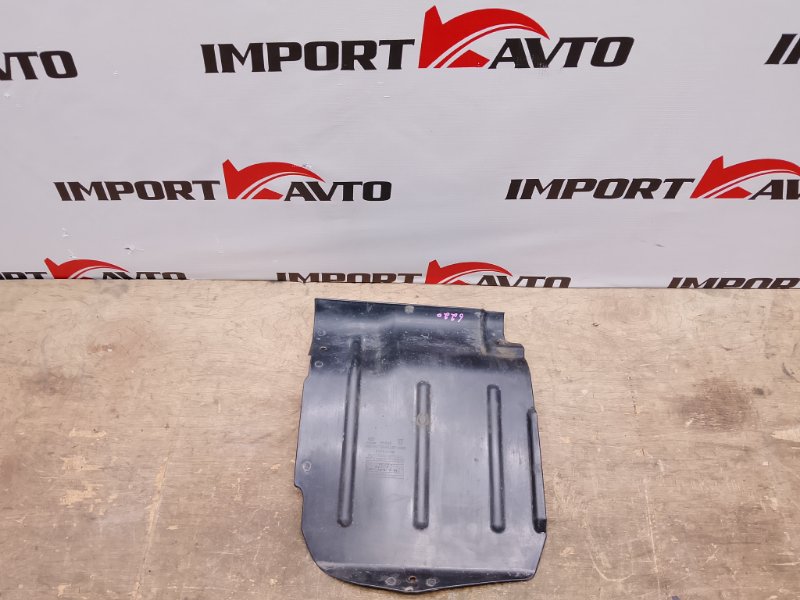 Защита горловины топливного бака HYUNDAI TERRACAN HP J3 2001-2004 задний левый 580313