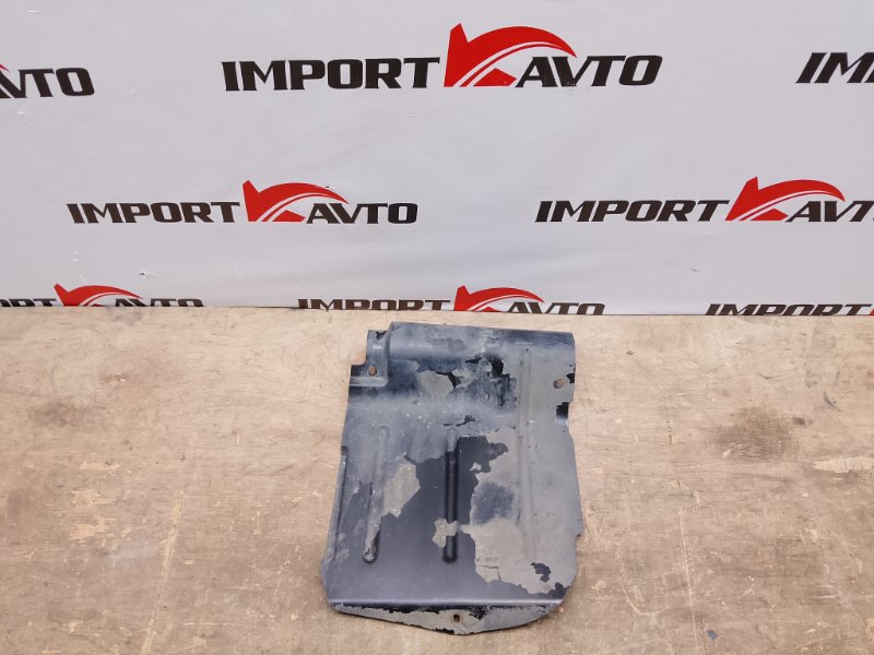 Защита горловины топливного бака HYUNDAI TERRACAN HP J3 2001-2004 задний левый 580313