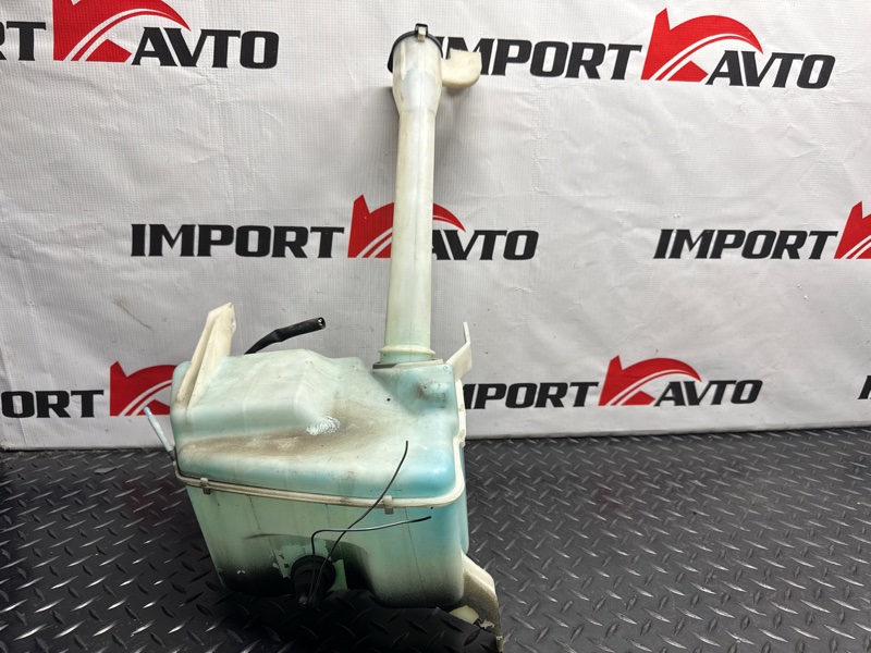 Бачок омывателя LEXUS RX300 MCU15L 1MZ-FE 2000-2003 580340 Бачок омывателя LEXUS RX300 MCU15L 1MZ-FE 2000-2003 580340