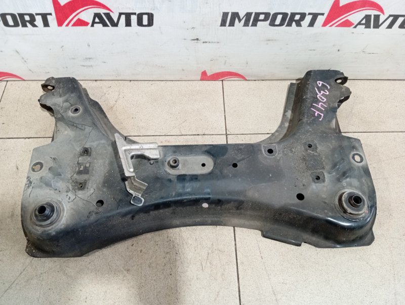 Балка NISSAN NV200 VM20 HR16DE 2009-... передний 589092
