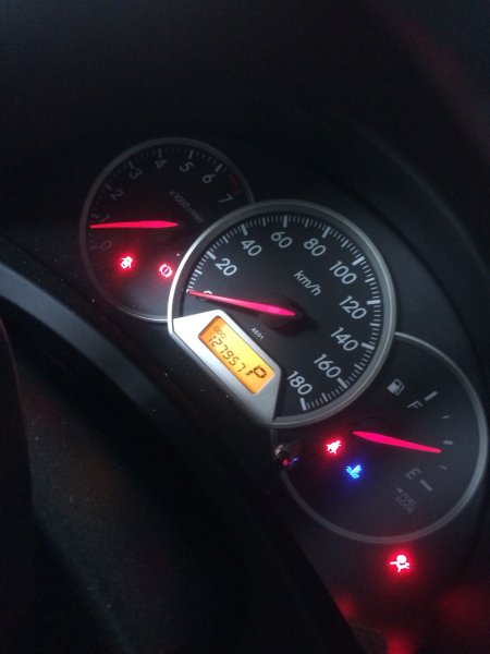 Автомобиль TOYOTA WISH ZNE10G 1ZZ-FE 2005-2009 в разбор 381