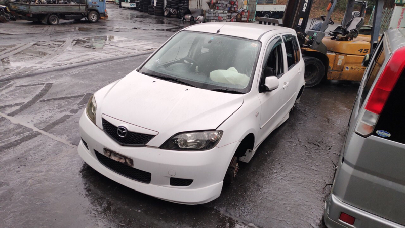 Автомобиль MAZDA DEMIO DY3W ZJ-VE 2002-2005 в разбор 1007