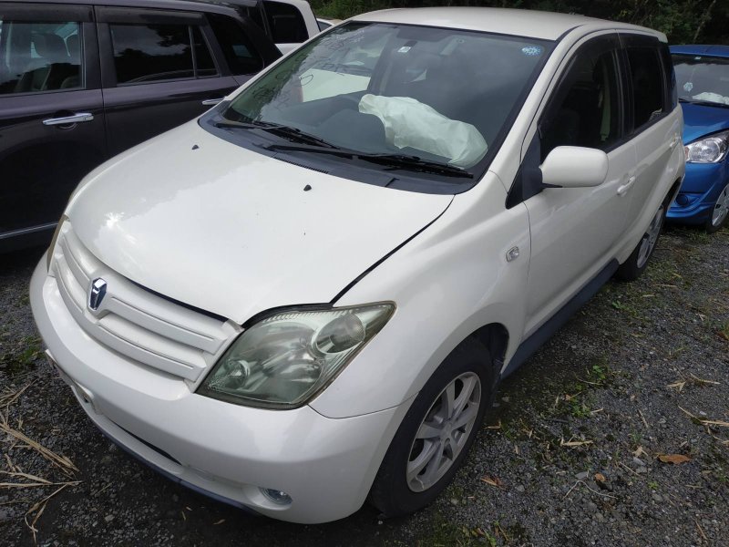 Автомобиль TOYOTA IST NCP60 2NZ-FE 2002-2005 в разбор 1649