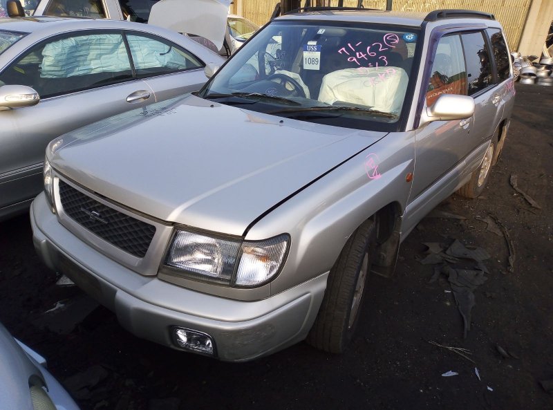 Автомобиль SUBARU FORESTER SF5 EJ202 1997-1999 в разбор 2042