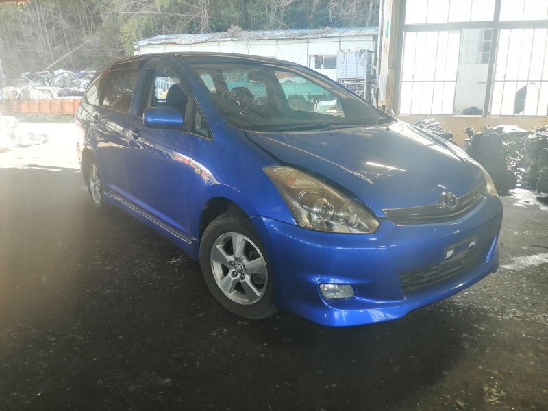 Автомобиль TOYOTA WISH ZNE10G 1ZZ-FE 2005-2009 в разбор 2149