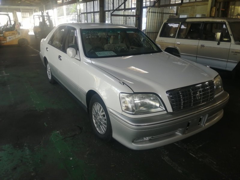 Автомобиль TOYOTA CROWN JZS171 1JZ-GE 1999-2001 в разбор 2252