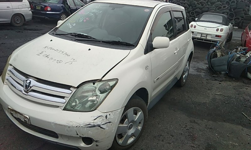 Автомобиль TOYOTA IST NCP60 2NZ-FE 2002-2005 в разбор 2739