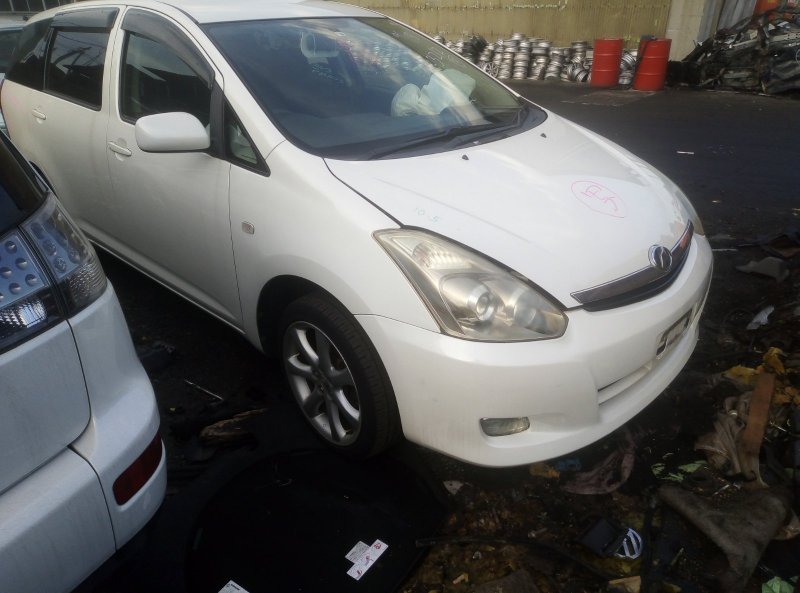 Автомобиль TOYOTA WISH ZNE10G 1ZZ-FE 2005-2009 в разбор 3263