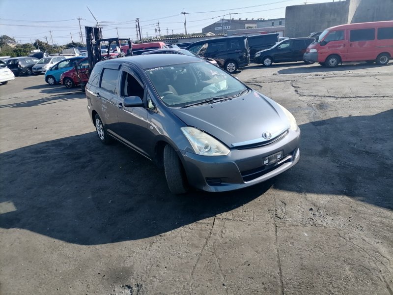 Автомобиль TOYOTA WISH ZNE10G 1ZZ-FE 2005-2009 в разбор 3817