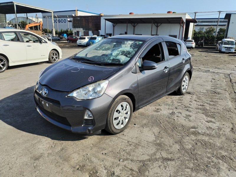 Автомобиль TOYOTA AQUA NHP10 1NZ-FXE 2011-2014 в разбор 5208