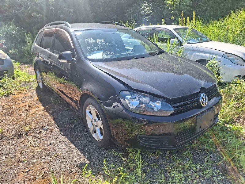 Автомобиль VOLKSWAGEN GOLF 5K5 CAXA 2010-2013 в разбор 5235