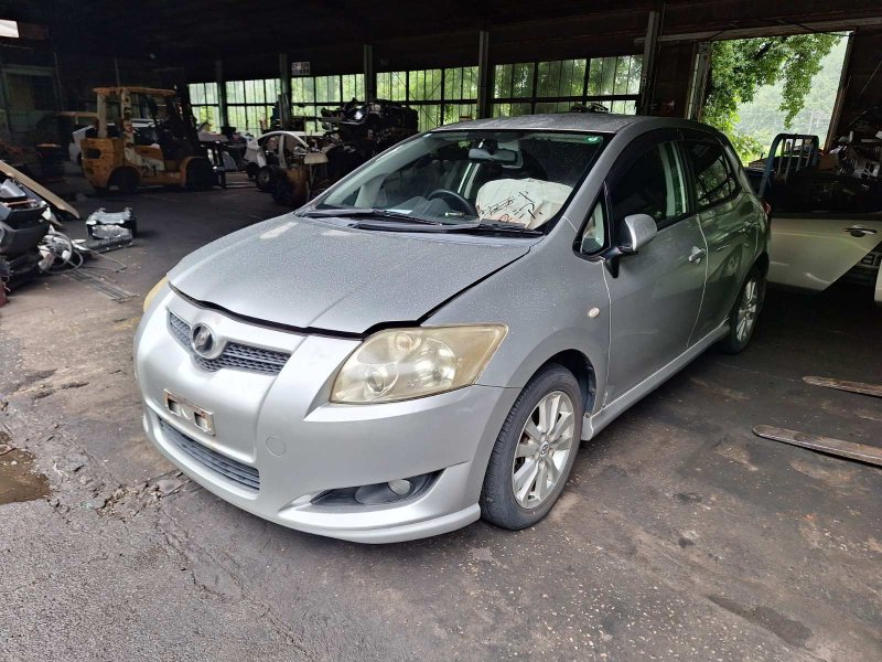 Автомобиль TOYOTA AURIS NZE151H 1NZ-FE 2006-2009 в разбор 5323