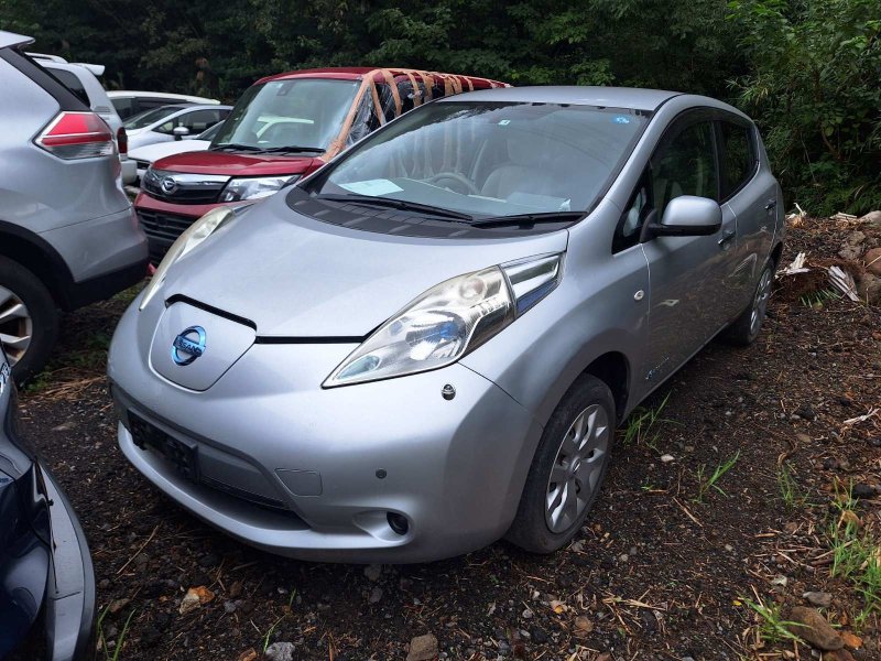 Автомобиль NISSAN LEAF AZE0 EM57 2012-2017 в разбор 5318