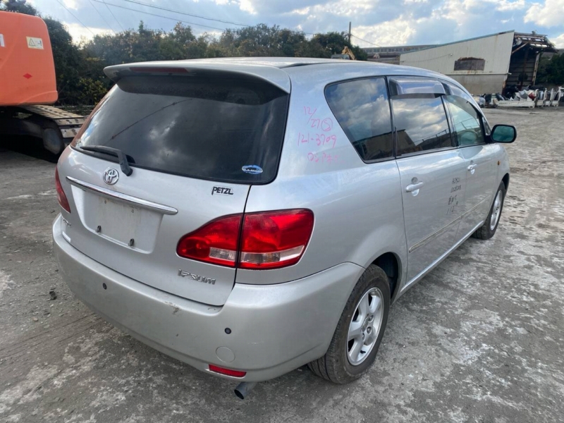 Автомобиль TOYOTA IPSUM ACM21W 2AZ-FE 2001-2003 в разбор 5455