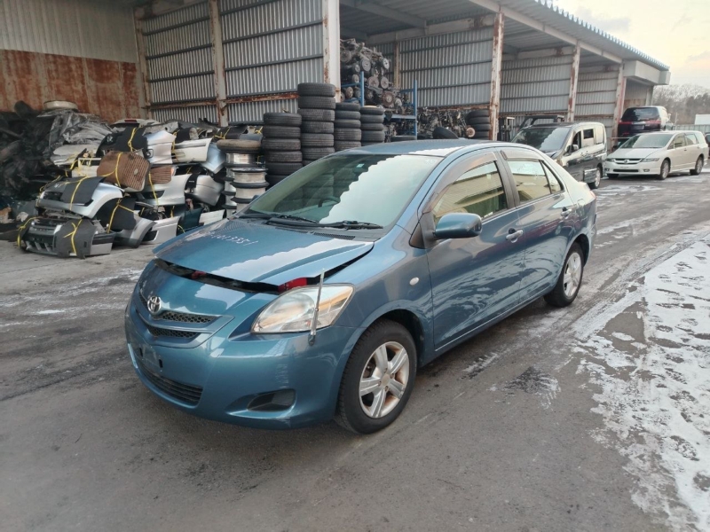 Автомобиль TOYOTA BELTA KSP92 1KR-FE 2005-2008 в разбор 5494
