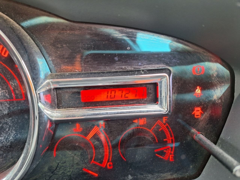 Автомобиль TOYOTA WILL VS NZE127 1NZ-FE 2001-2004 в разбор 5622