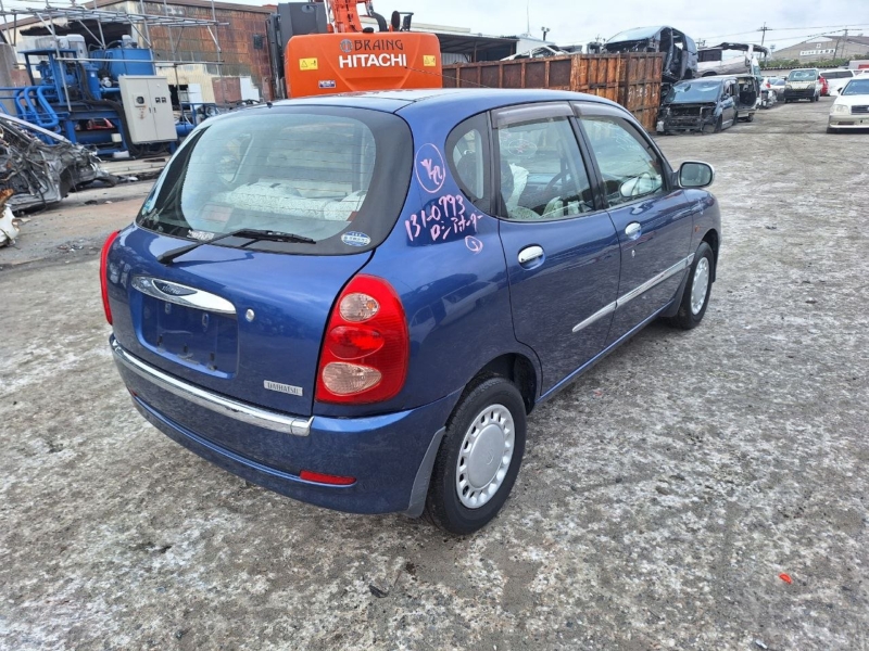 Автомобиль TOYOTA DUET M100A EJ-VE 2001-2004 в разбор 5672