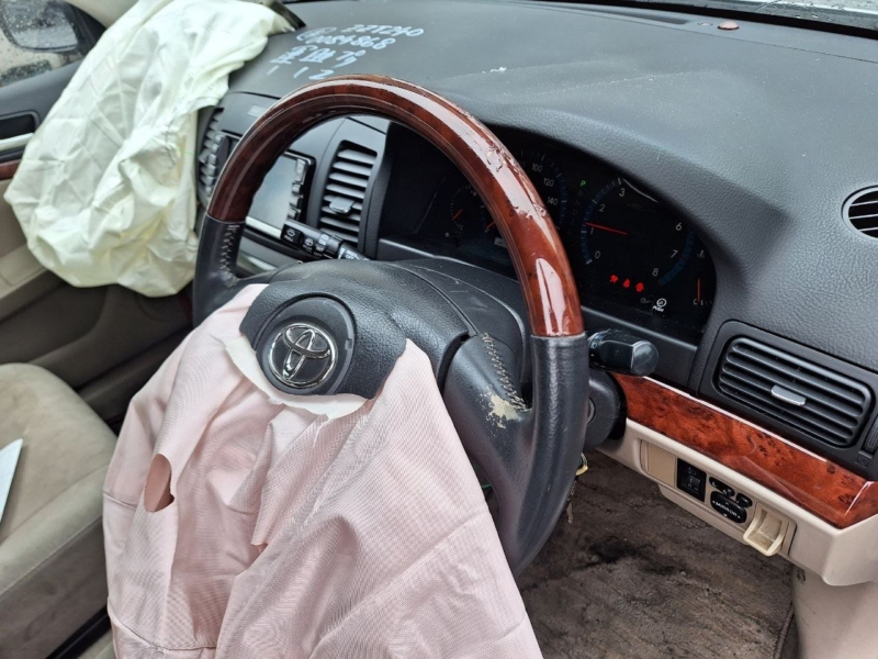 Автомобиль TOYOTA PREMIO ZZT240 1ZZ-FE 2001-2004 в разбор 5685