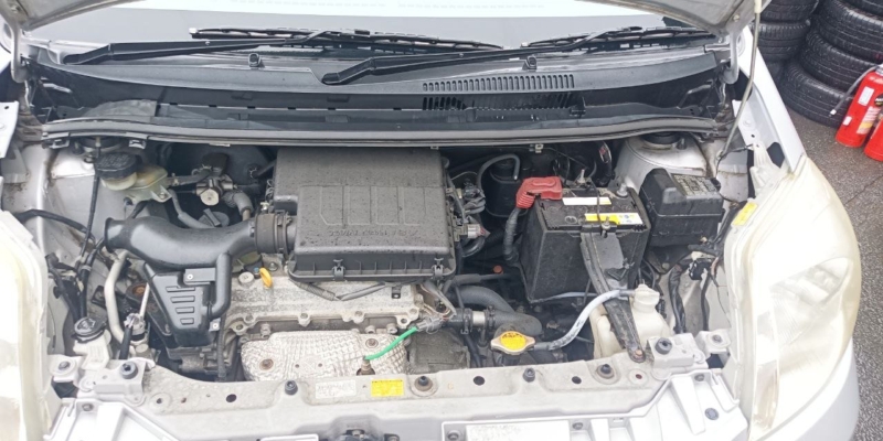 Автомобиль TOYOTA PASSO SETTE M502E 3SZ-VE 2008-2012 в разбор 5705
