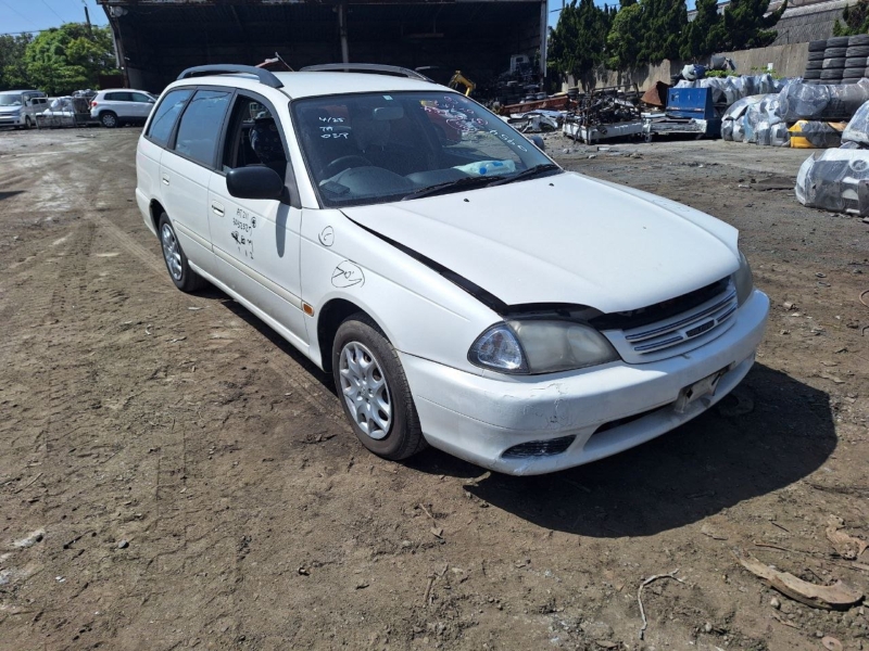 Автомобиль TOYOTA CALDINA AT211G 7A-FE 2000-2002 в разбор 5709