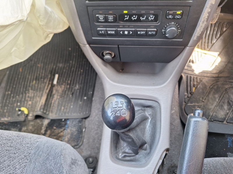 Автомобиль TOYOTA CALDINA AT211G 7A-FE 2000-2002 в разбор 5709