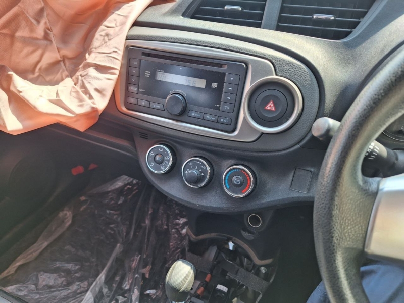 Автомобиль TOYOTA VITZ KSP130 1KR-FE 2010-2014 в разбор 5716