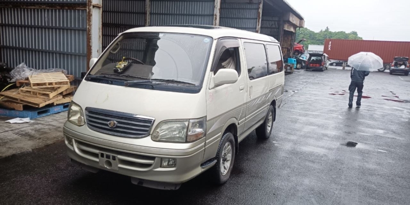 Автомобиль TOYOTA HIACE KZH106W 1KZ-TE 1999-2004 в разбор 5732