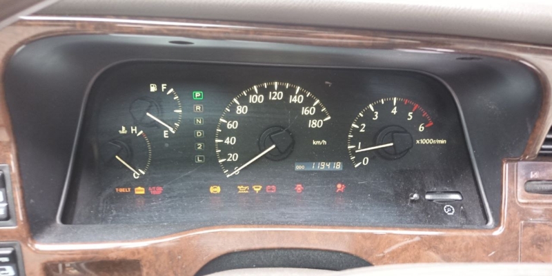 Автомобиль TOYOTA HIACE KZH106W 1KZ-TE 1999-2004 в разбор 5732