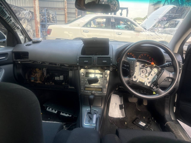 Автомобиль TOYOTA AVENSIS AZT255 1AZ-FSE 2002-2006 в разбор 5947