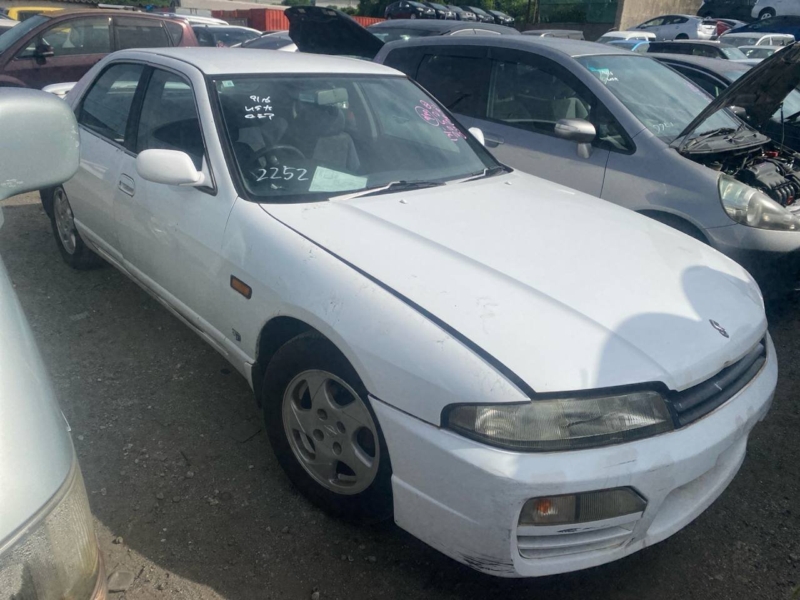Автомобиль NISSAN SKYLINE HR33 RB20E 1996-1998 в разбор 5994