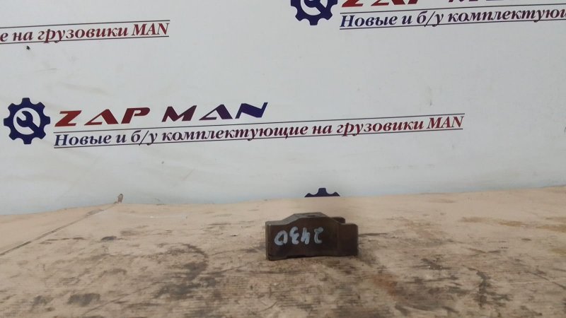 Кронштейн форсунки Man Tgl (б/у)