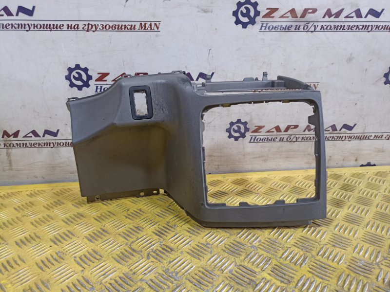 Накладка торпедо Man Tgs Tgx (б/у)